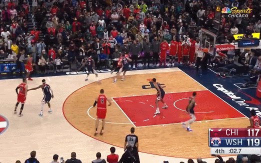 1641095372447000474.gif 1.gif