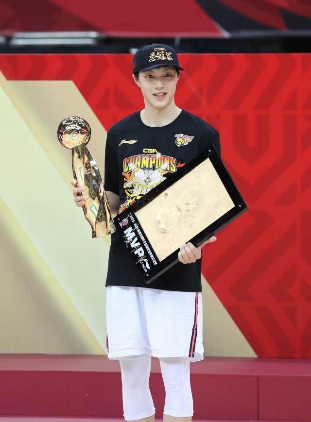 1640935967180008288.jpg 534fdf8f-c807-476f-bcca-8d13c80379dc.jpg